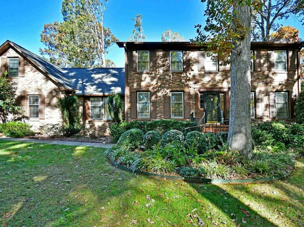 301 Sagramore Ln, Simpsonville, SC 29681