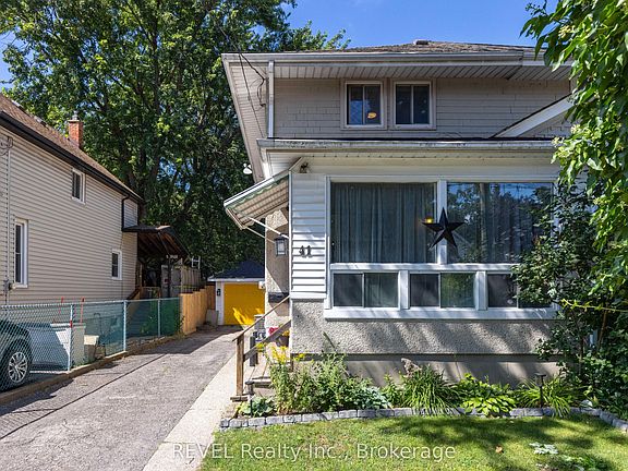 2nd image of 41 Ottawa St