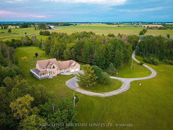 3rd image of 960 Lawson Rd