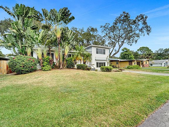 4th image of 3021 SW 22nd Street