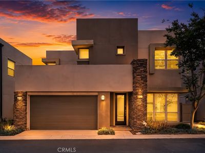 229 Radial, Irvine, CA, 92618
