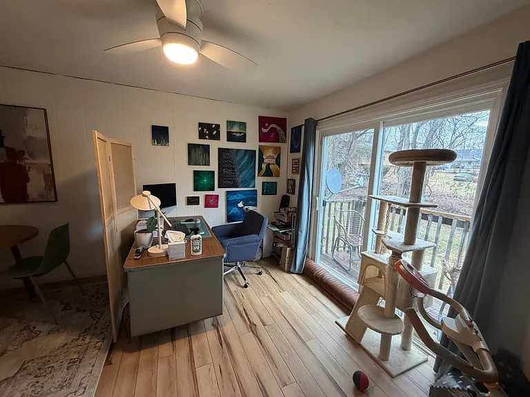 712 E Roanoke St #1 — Photo 3