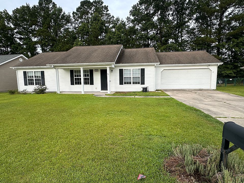 1st image of 143 Corinth Dr