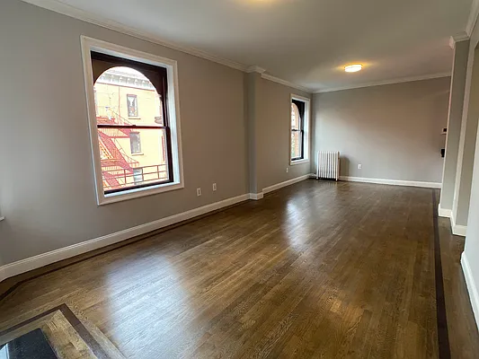 Rented by Tourma Realty LLC | media 18