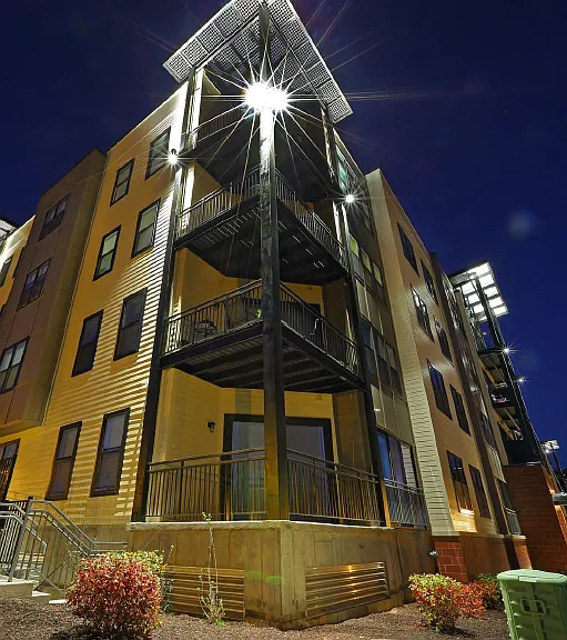 Excelsior Park Apartments — Photo 6