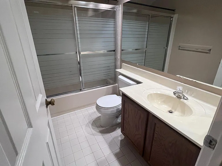 12431 Manchester Way — Photo 23
