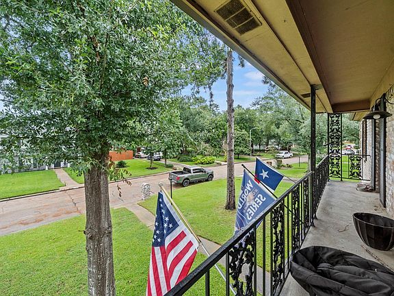3rd image of 8131 Brinkworth Ln