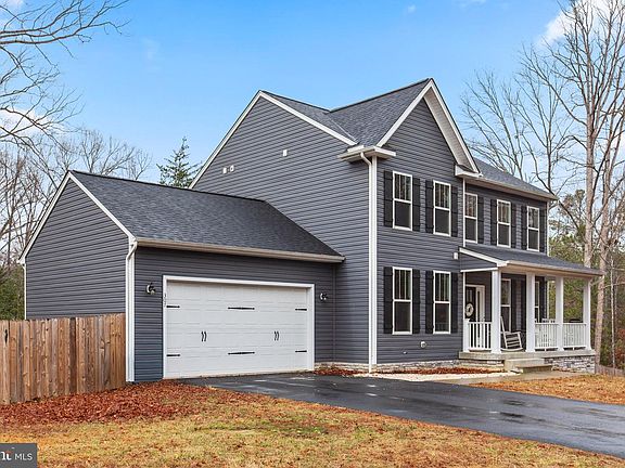 3rd image of 307 Falmouth Dr