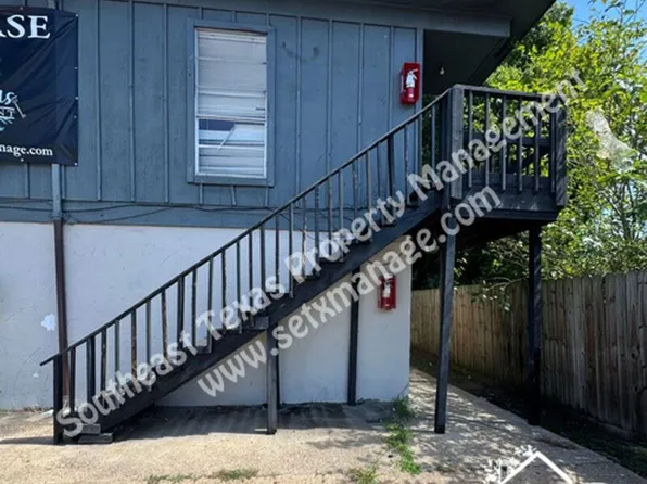 615 Adams St #D, Beaumont, TX 77705