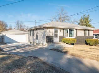 1108 E Watrous Ave, Des Moines, IA 50315
