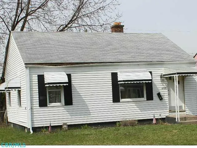 2729 Hiawatha St photo 1