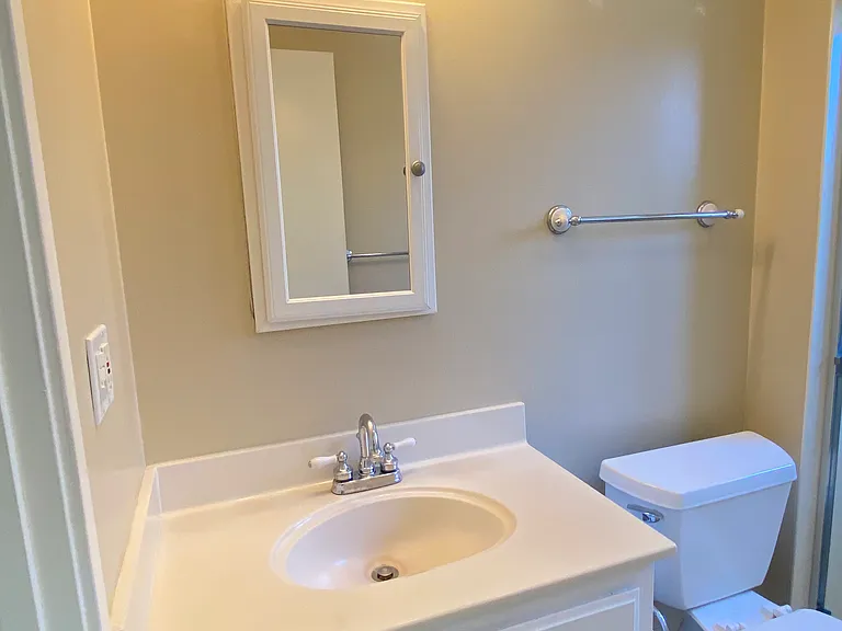 662 Catalina Dr — Photo 51