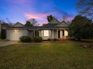 603 Oak Valley Dr, Simpsonville, SC 29681