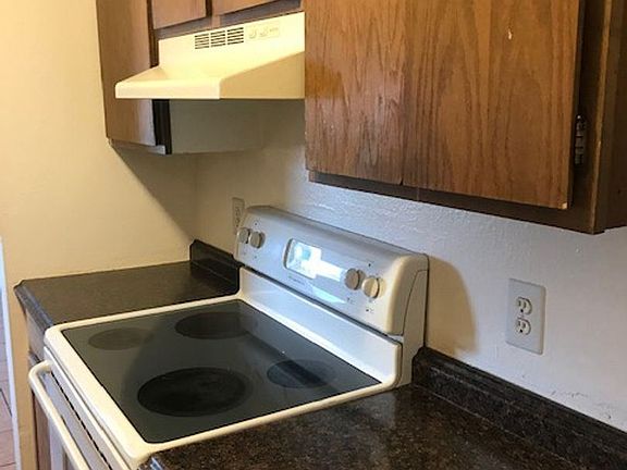 5th image of 1230 Winona Ct #8