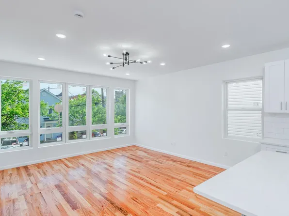 85 Myrtle Avenue image 14 of 50