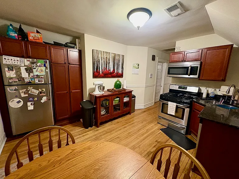 3824 N Damen Ave #3 — Photo 7
