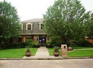 15514 Walkwood Dr, Houston, TX 77079
