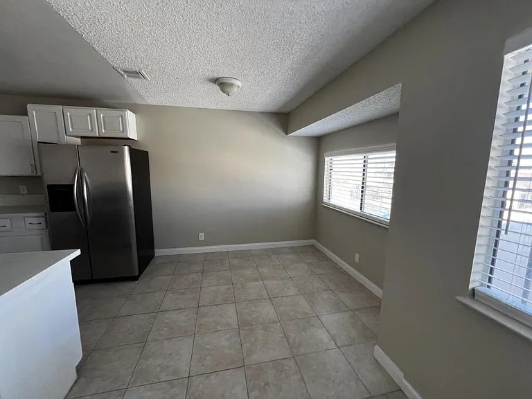 6941 Appleton Dr — Photo 7