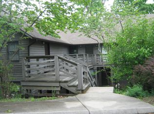169 Moytoy Rd, Crab Orchard, TN 37772