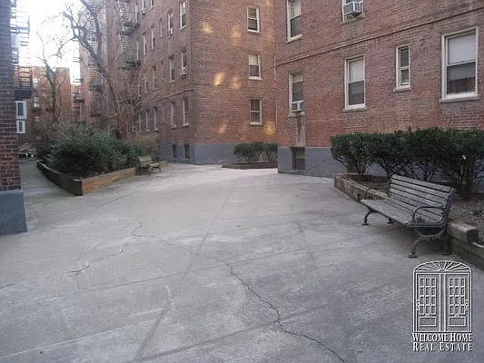 Sold by Welcome Home Real Estate | media 31