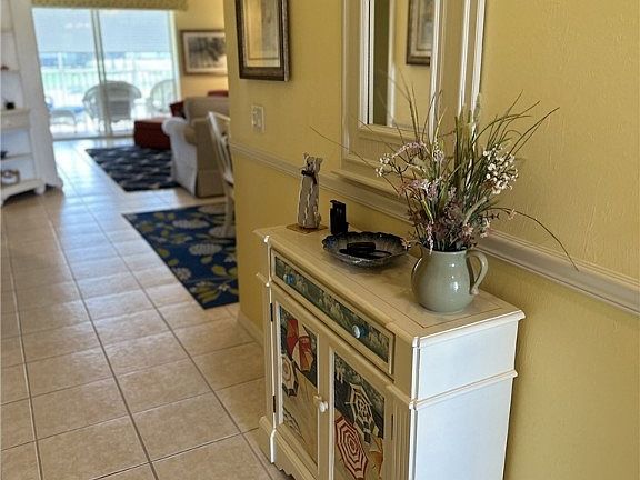 4th image of 10537 Washingtonia Palm Way APT 4122