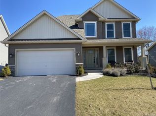 91 Boxelder Ln, Amherst, NY 14228