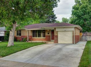 1430 S Eaton Ct, Lakewood, CO 80232