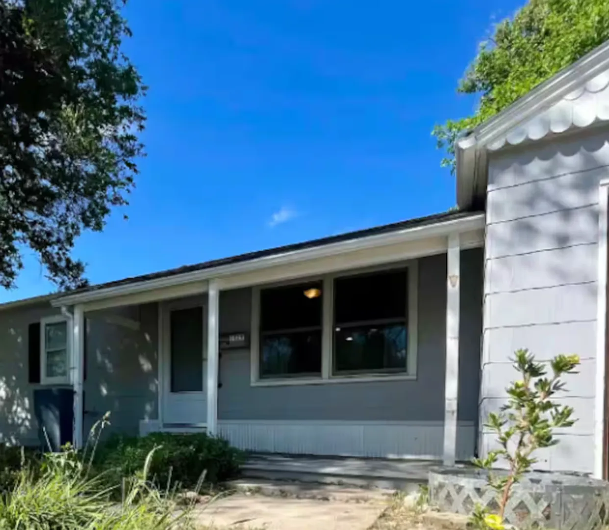 Charming 2-Bedroom Casper Home | Updated Kitchen & Fenced Yard — Photo 1