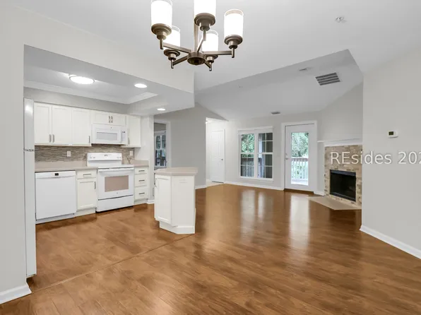 380 Marshland Rd APT D34, Hilton Head Island, SC 29926