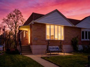 8585 Benton Ave, Philadelphia, PA