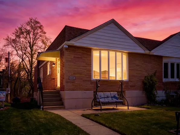 8585 Benton Ave, Philadelphia, PA 19152