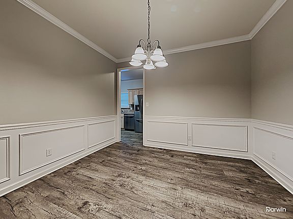 5th image of 2035 Shamrock Ln