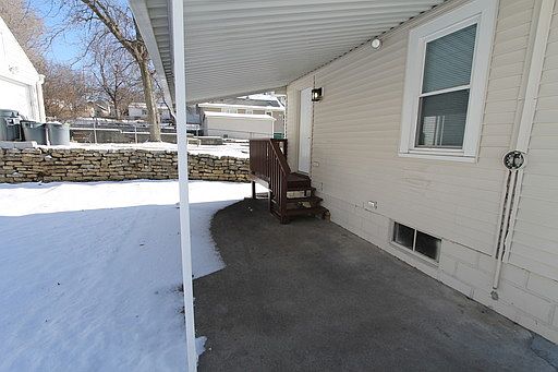 1st image of 5840 Lake St