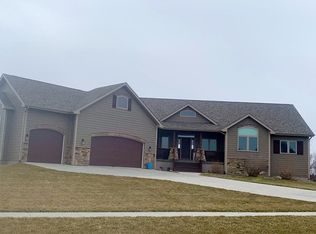1108 Sand Cherry Ln, Huxley, IA 50124