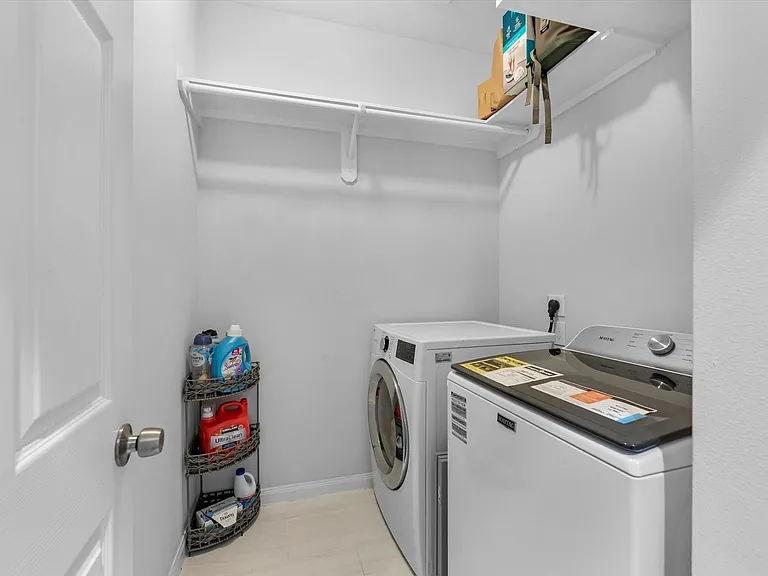 8407 James Franklin St — Photo 22
