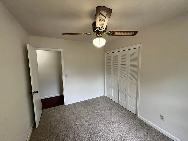 3911 Curry St — Photo 29