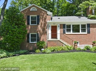 805 Crocus Dr, Rockville, MD 20850