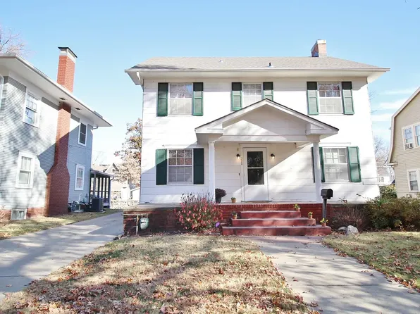 324 N 15th St, Manhattan, KS 66502