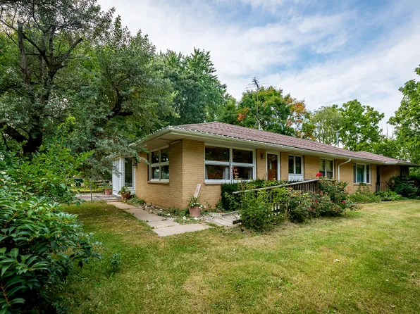 42952 N Delany Rd, Zion, IL 60099