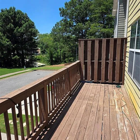 1208 Charleston Ct — Photo 21