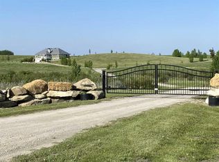 32325 E Range Road 24, Mountain View County, AB T4H 4B8