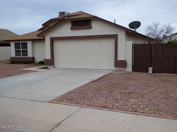 3rd image of 8961 W Stella Ave