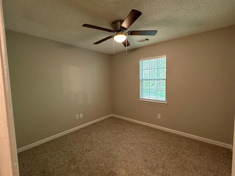 160 Bonnies Way — Photo 12