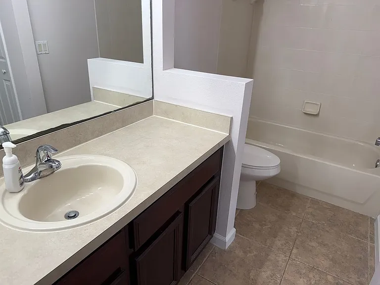 16617 Cedar Crest Dr — Photo 22