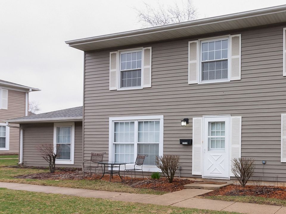 1st image of 1555 Woodcutter Ln Unit B