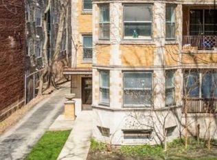 1328 W Greenleaf Ave #3, Chicago, IL 60626