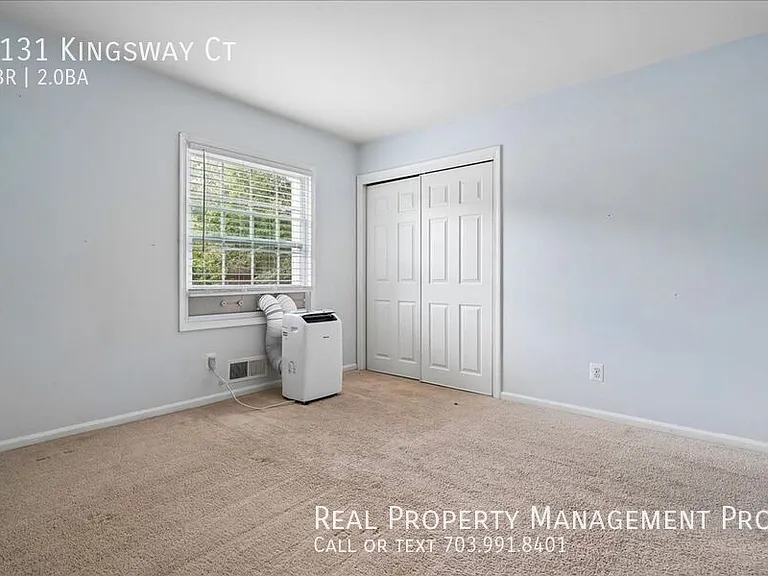 8131 Kingsway Ct — Photo 18