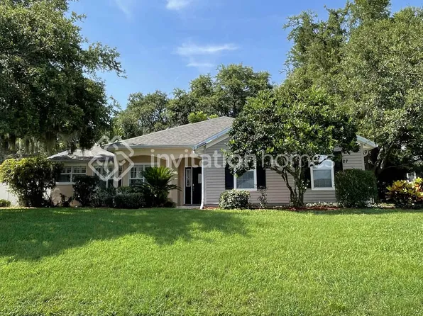 27 Oakland Pointe Cir, Oakland, FL 34760