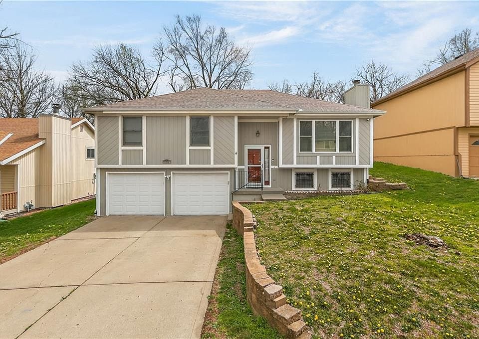 1st image of 4115 N Troost Ave