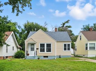 306 21st St NE, Cedar Rapids, IA